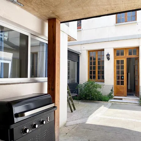 Maison De Moderne En Plein Coeur De Ferienhaus